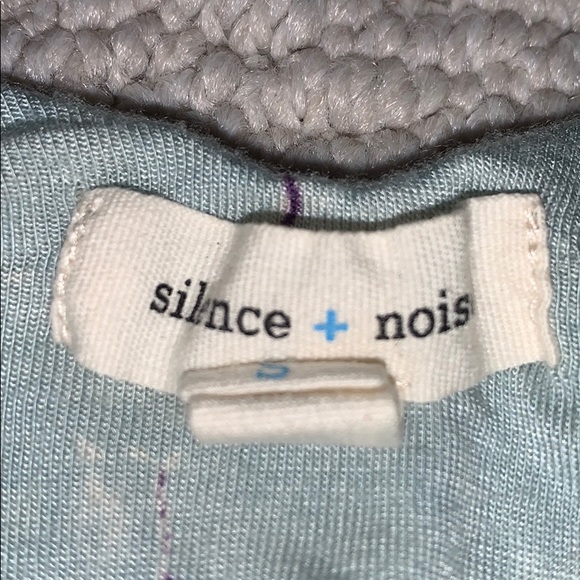 Urban Outfitters Tank - Picture 3 of 3